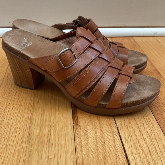 Dansko Dina Sandal Full Grain Leather Woven Strappy Block Heel Sandals Size 39 - Picture 4 of 10